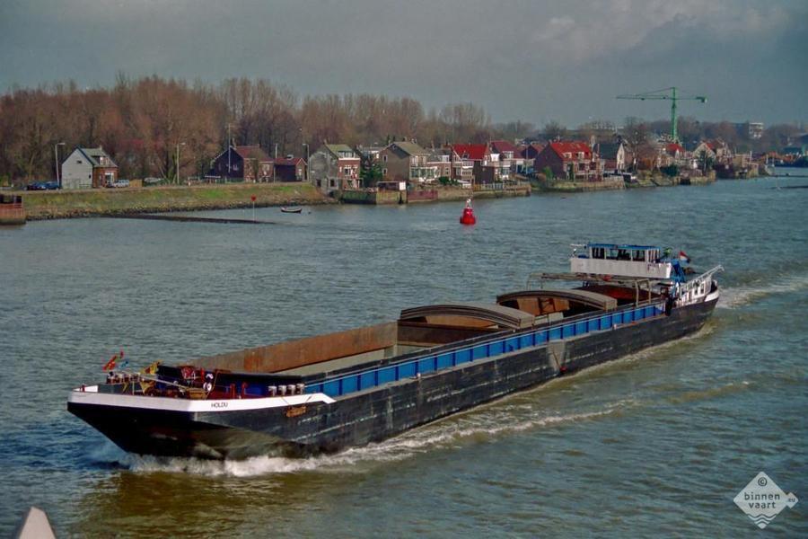 Binnenvaartschip Morgenstond nr. 031 vooraanzicht in 3D